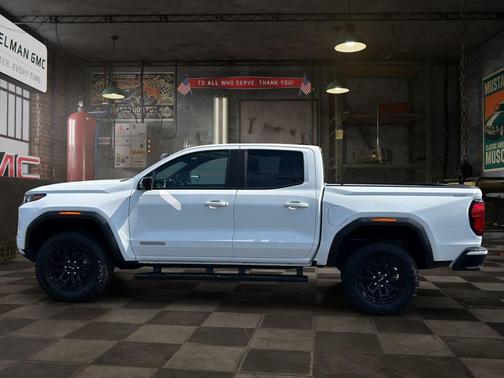 Summit White 2026 GMC Canyon Elevation