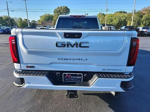 2026 GMC Sierra 3500 Denali