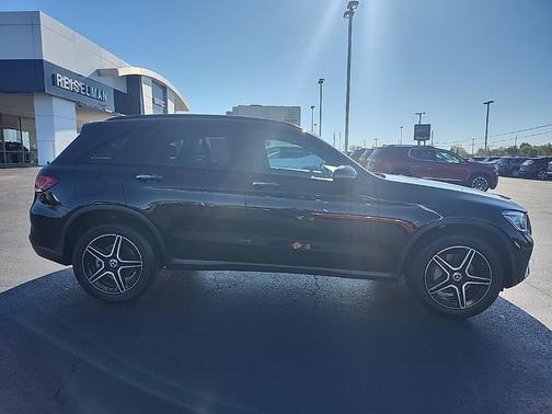 2022 Mercedes-Benz GLC 300 Base