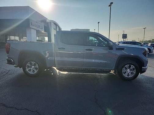 2025 GMC Sierra 1500 Pro
