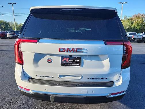 2026 GMC Yukon XL 2WD Elevation