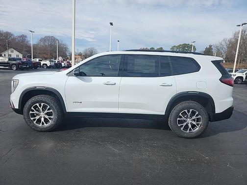 2026 GMC Acadia AT4 AWD