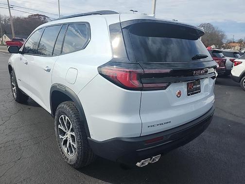 2026 GMC Acadia AT4 AWD