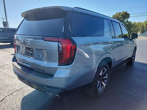 2025 GMC Yukon XL 4WD AT4 Ultimate