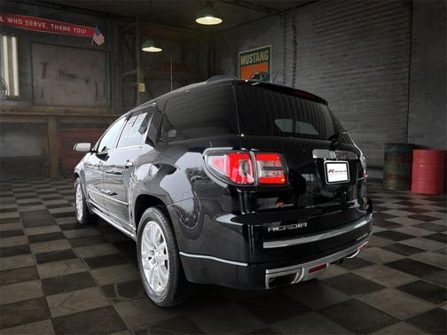 2016 GMC Acadia Denali