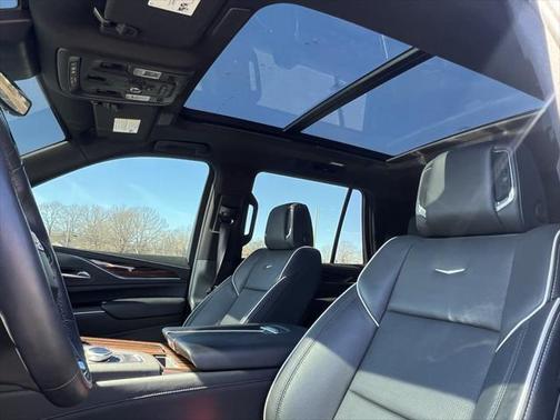 2024 Cadillac Escalade Premium Luxury
