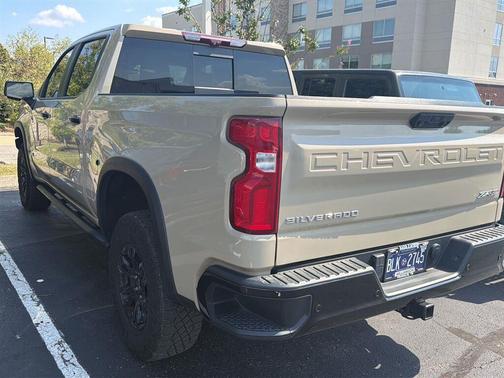 Sand Dune Metallic 2022 Chevrolet Silverado 1500 ZR2