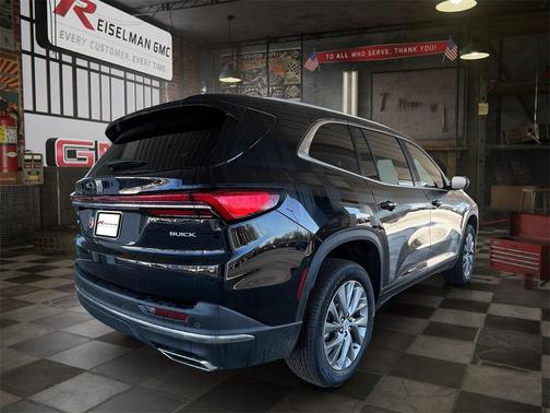 2025 Buick Enclave Preferred FWD