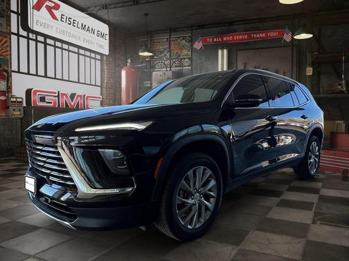 2025 Buick Enclave Preferred FWD