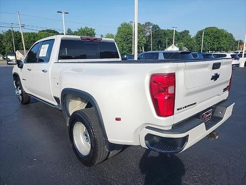 2022 Chevrolet Silverado 3500 High Country