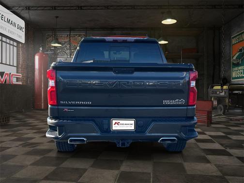 2022 Chevrolet Silverado 1500 High Country