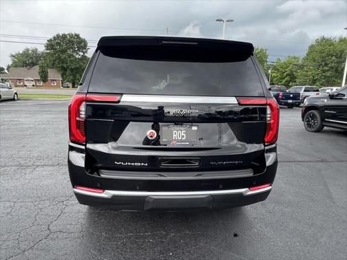 2025 GMC Yukon Elevation