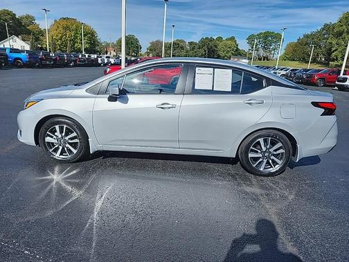 2025 Nissan Versa 1.6 SV