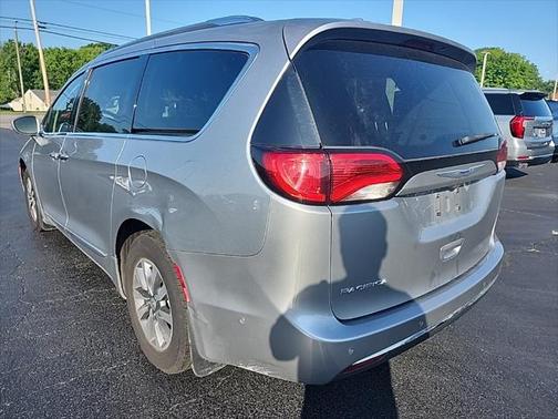 2020 Chrysler Pacifica Touring-L Plus