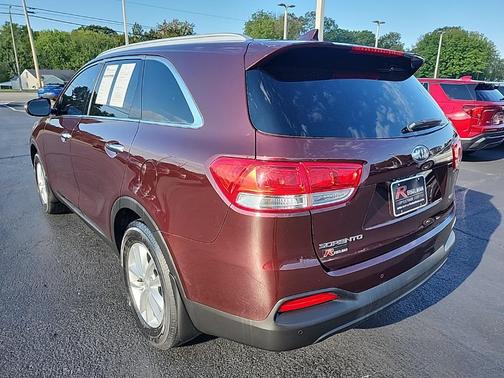 2017 Kia Sorento LX