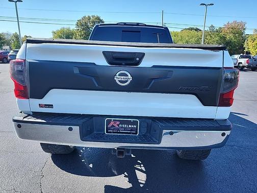 2016 Nissan Titan XD SL