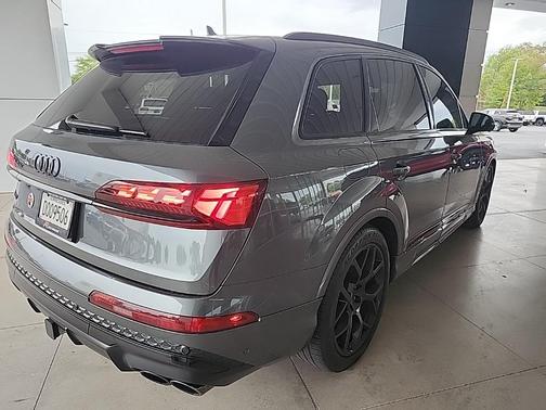 2025 Audi SQ7 4.0T Prestige
