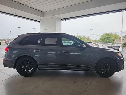 2025 Audi SQ7 4.0T Prestige