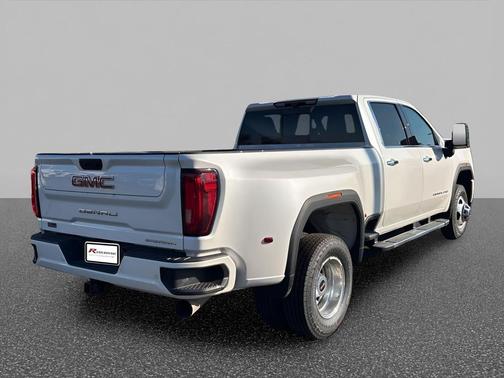White Frost Tricoat 2021 GMC Sierra 3500 Denali
