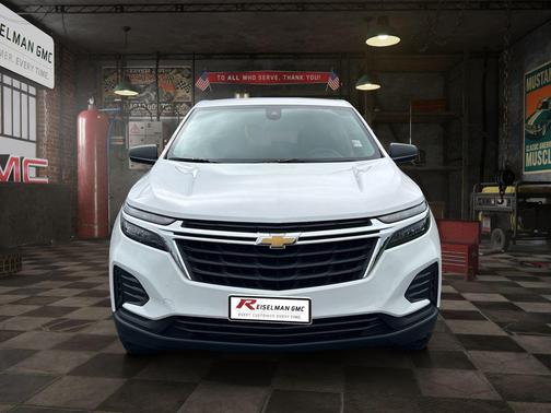 Summit White 2024 Chevrolet Equinox LS