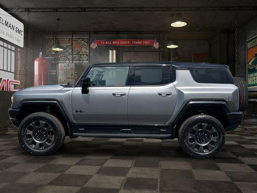 Magnus Gray Matte 2026 GMC HUMMER EV SUV 3X