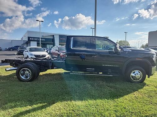 2026 GMC Sierra 3500 SLE