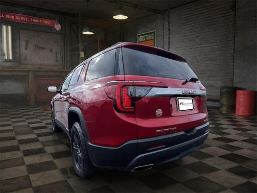 2021 GMC Acadia AWD AT4