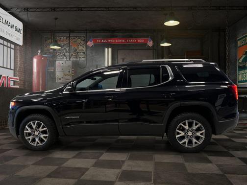 2021 GMC Acadia FWD SLT