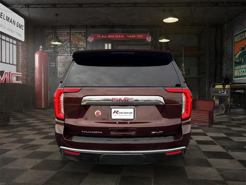 2023 GMC Yukon SLT