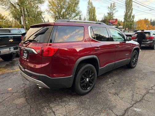 2017 GMC Acadia SLT-1