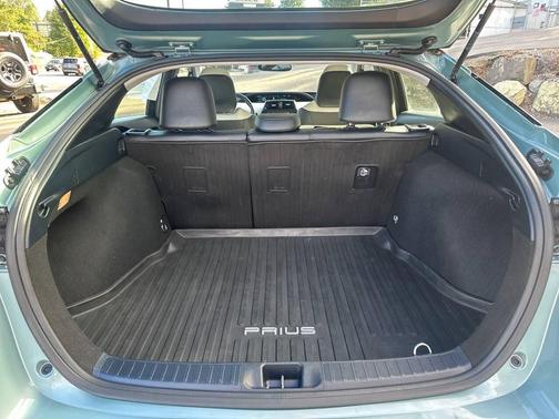 2016 Toyota Prius Four Touring