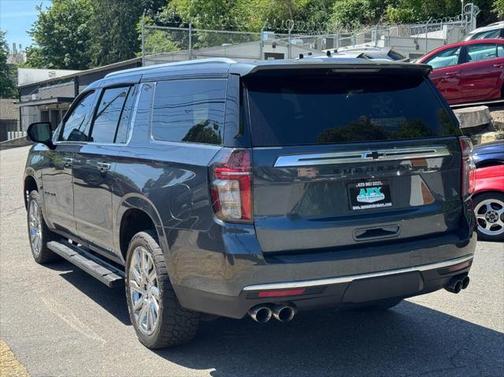 2021 Chevrolet Suburban 4WD High Country