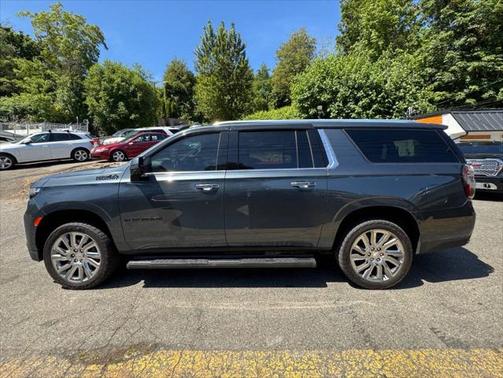 2021 Chevrolet Suburban 4WD High Country