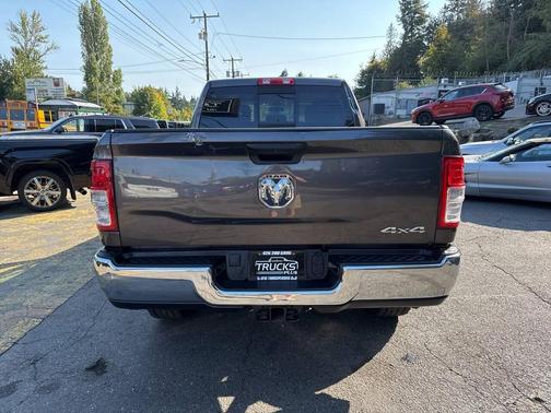 2019 RAM 3500 Tradesman Crew Cab 4x4 6'4' Box