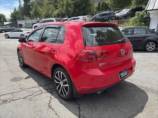 2016 Volkswagen Golf TSI SE 4-Door