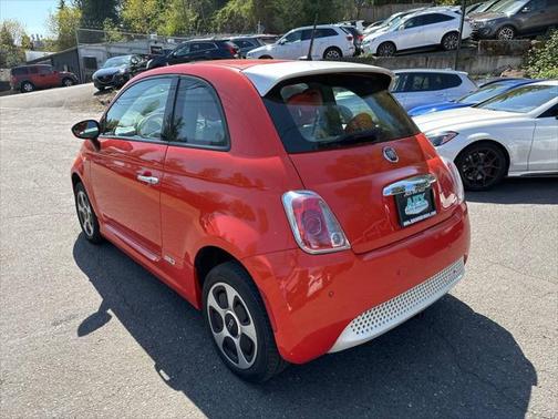 2013 FIAT 500e Battery Electric