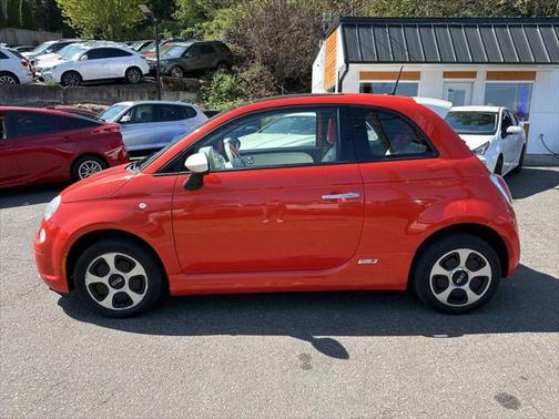 2013 FIAT 500e Battery Electric