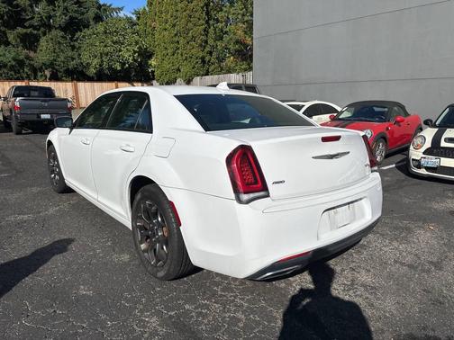 2015 Chrysler 300 S