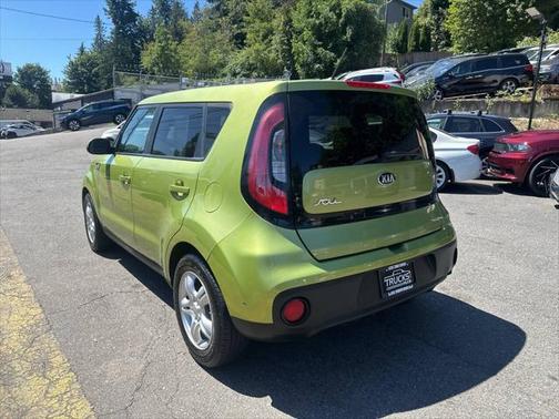 2017 Kia Soul Base