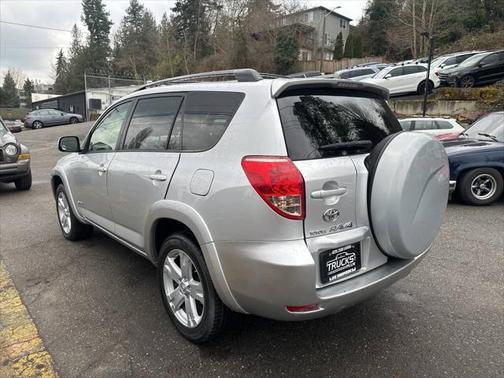 2007 Toyota RAV4 Sport