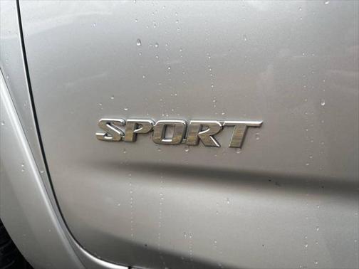 2007 Toyota RAV4 Sport