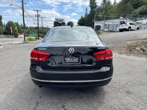 2014 Volkswagen Passat 1.8T Auto SEL Premium