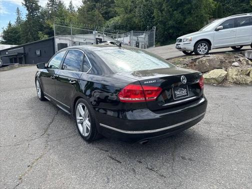 2014 Volkswagen Passat 1.8T Auto SEL Premium