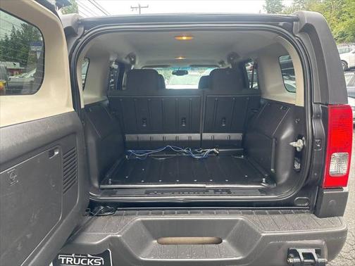2006 Hummer H3 Base