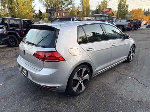 2015 Volkswagen Golf GTI 2.0T Autobahn 4-Door