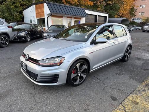 2015 Volkswagen Golf GTI 2.0T Autobahn 4-Door