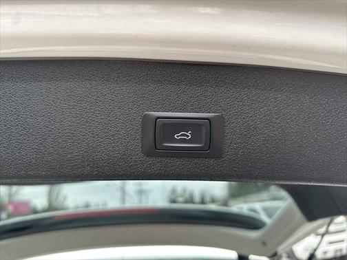 2015 Audi Q5 2.0T Premium Plus