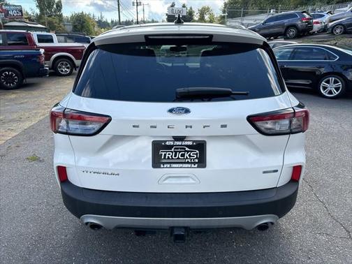 2020 Ford Escape Titanium
