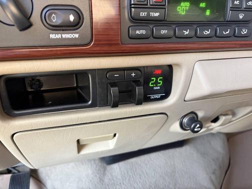 2005 Ford F-350 Lariat