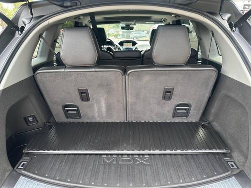 2017 Acura MDX 3.5L w/Technology Package